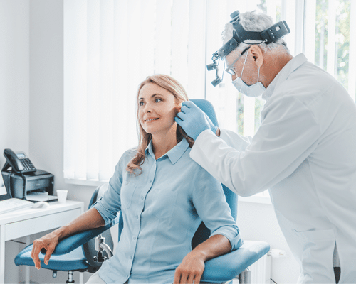 ent looking in a patients ear